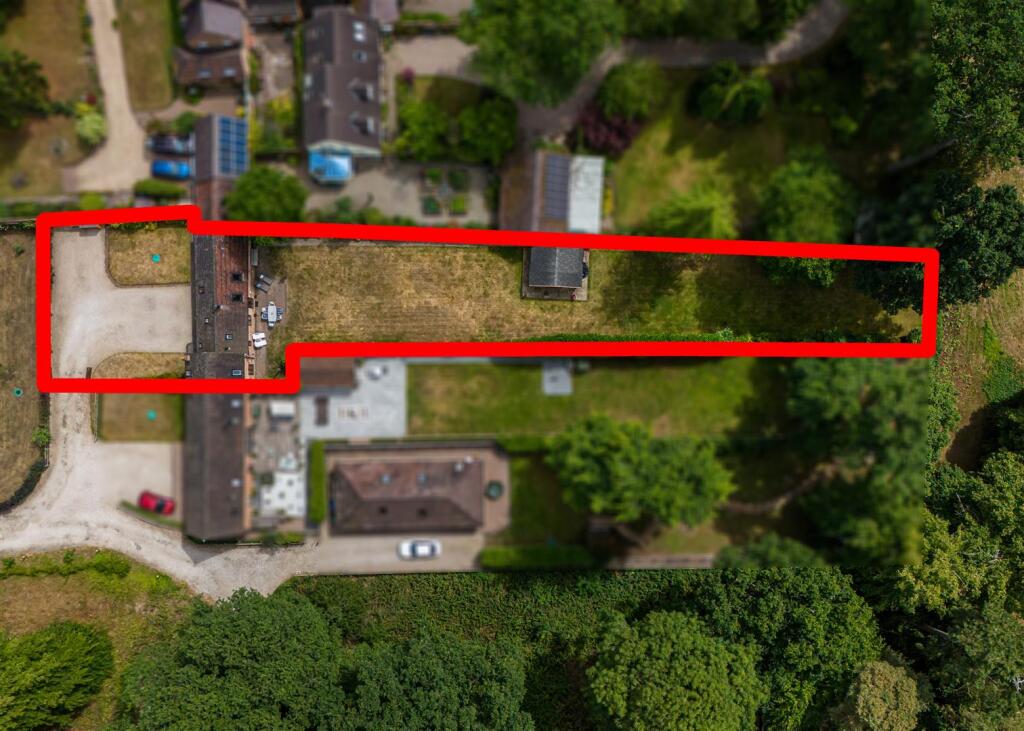 Main image of property: Wentworth Barn, 2 Patshull Gardens, Albrighton, Wolverhampton, WV7 3BG
