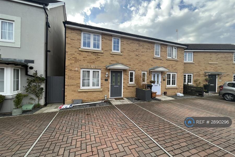 Main image of property: Enstone Close, Swindon, SN2