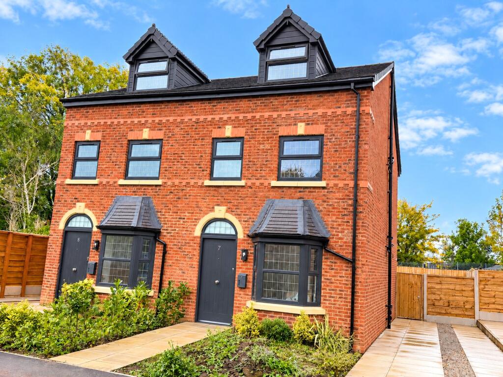 4-bed semi-detached on 7 Henry Kelly Close, Newton Heath, Manchester, M40, £325,000