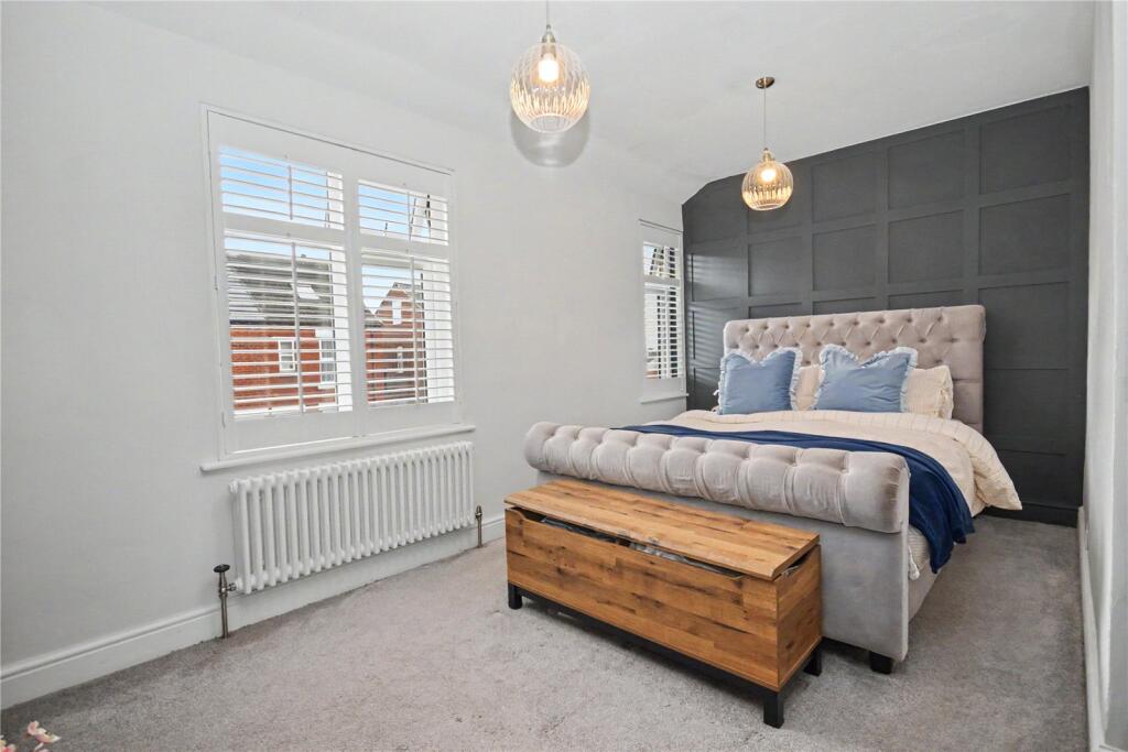 House in Wakefield, Outwood - View 5
