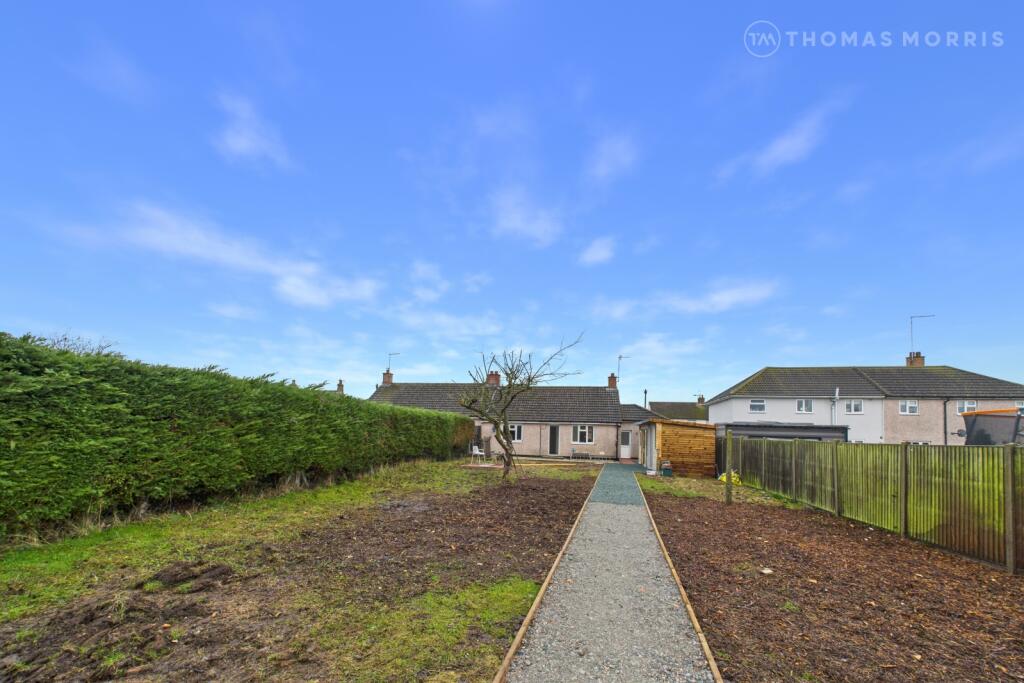 Green End Road, Sawtry, Huntingdon, PE28 photo 4