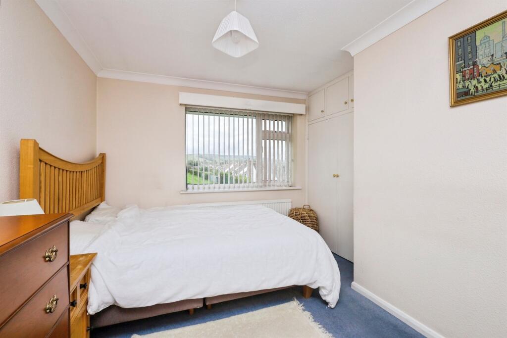 Martletts, Eastbourne photo 5