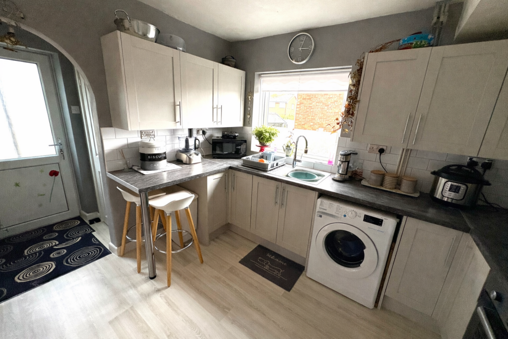 House in Yeovil, Somerset - View 3