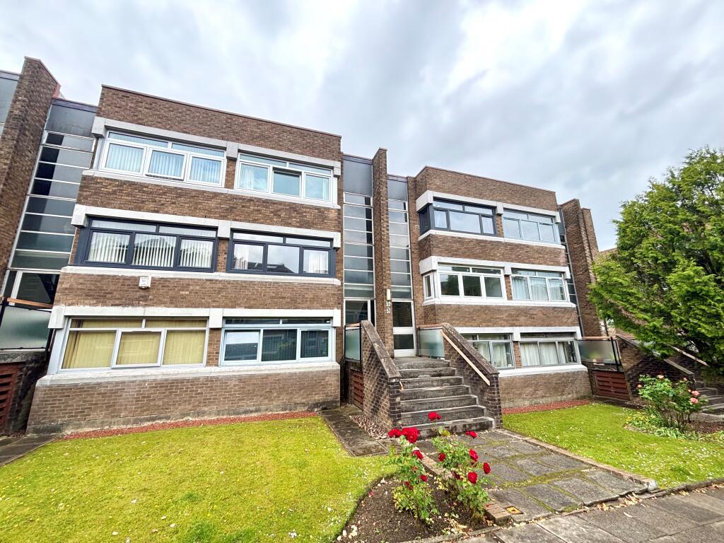 Main image of property: Huntly Court, Dirleton Place, Shawlands, G41 3BH