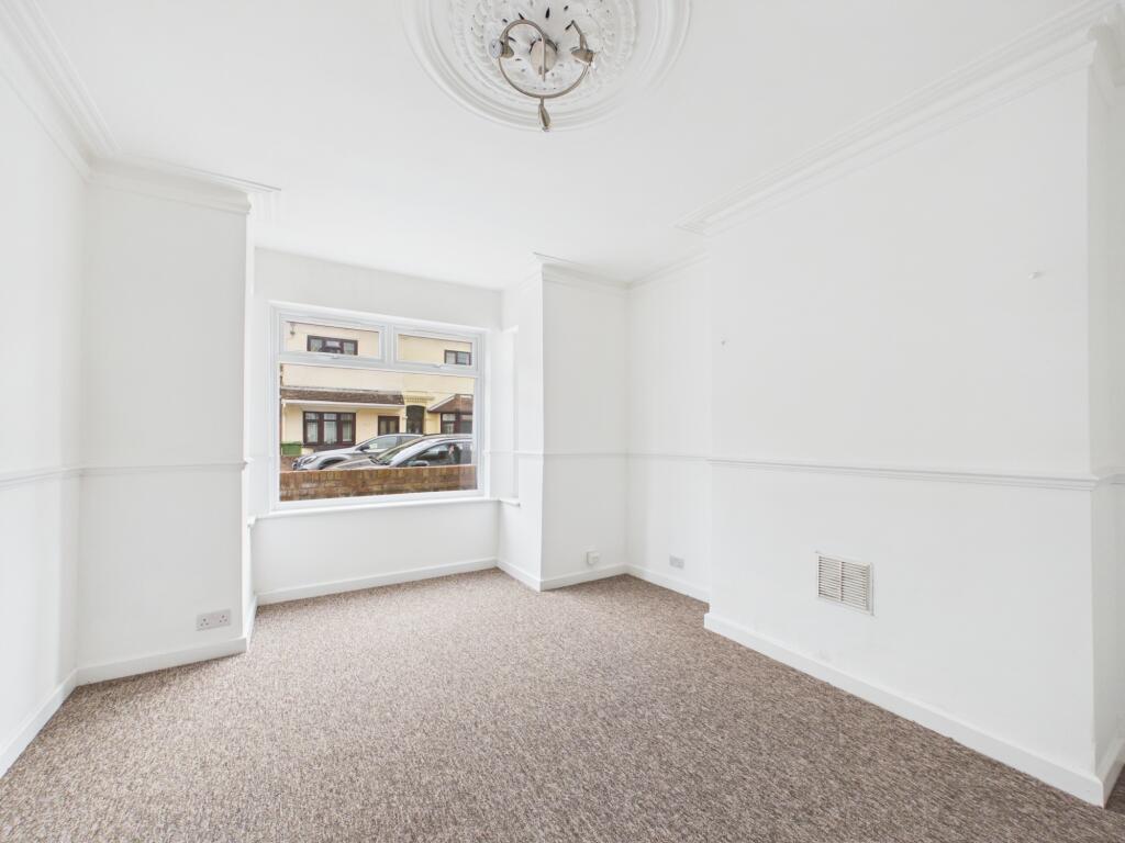 House in Portsmouth - View 3