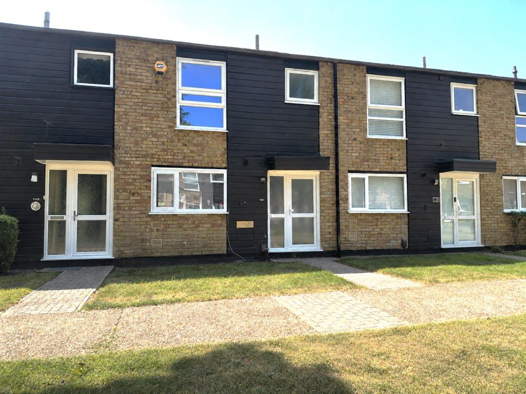 Main image of property: Millfield, New Ash Green, Longfield