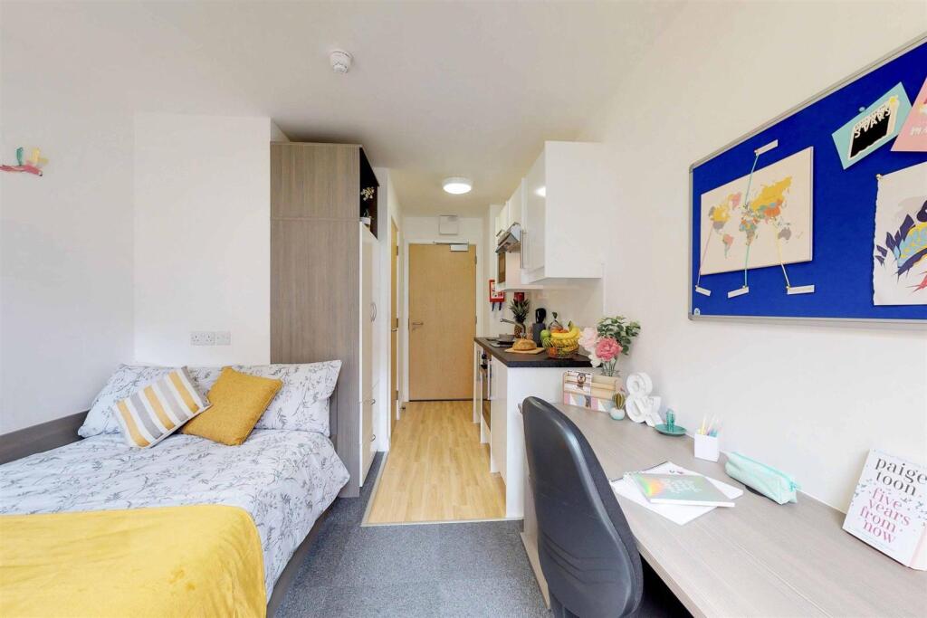 Property photo 8