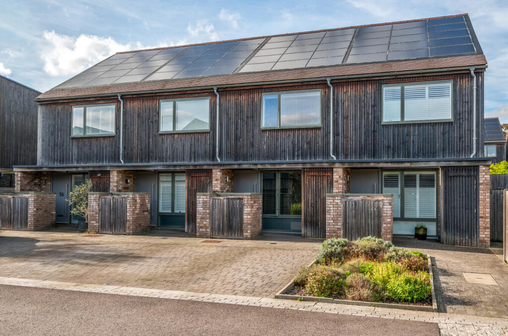 Main image of property: Eversley Gardens, Kings Worthy, Winchester, Hampshire, SO23