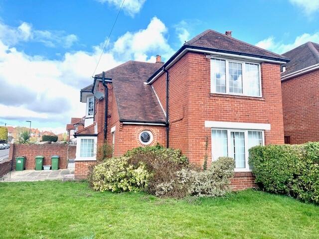 Main image of property: UPPER SHIRLEY, SO15