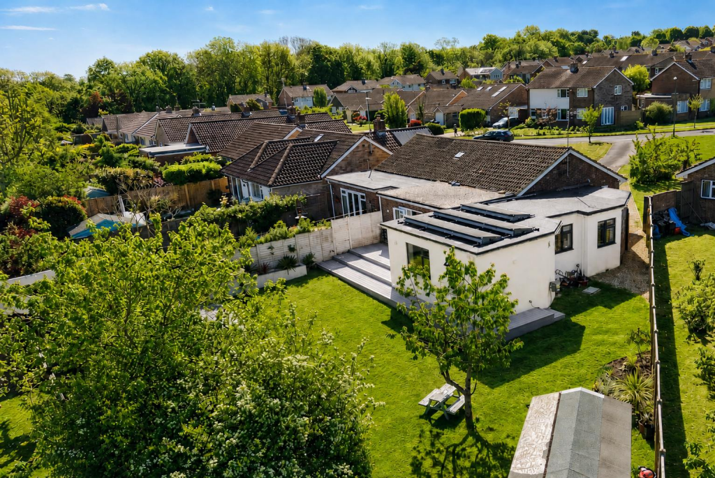 Wilderness Road, Hurstpierpoint photo 4