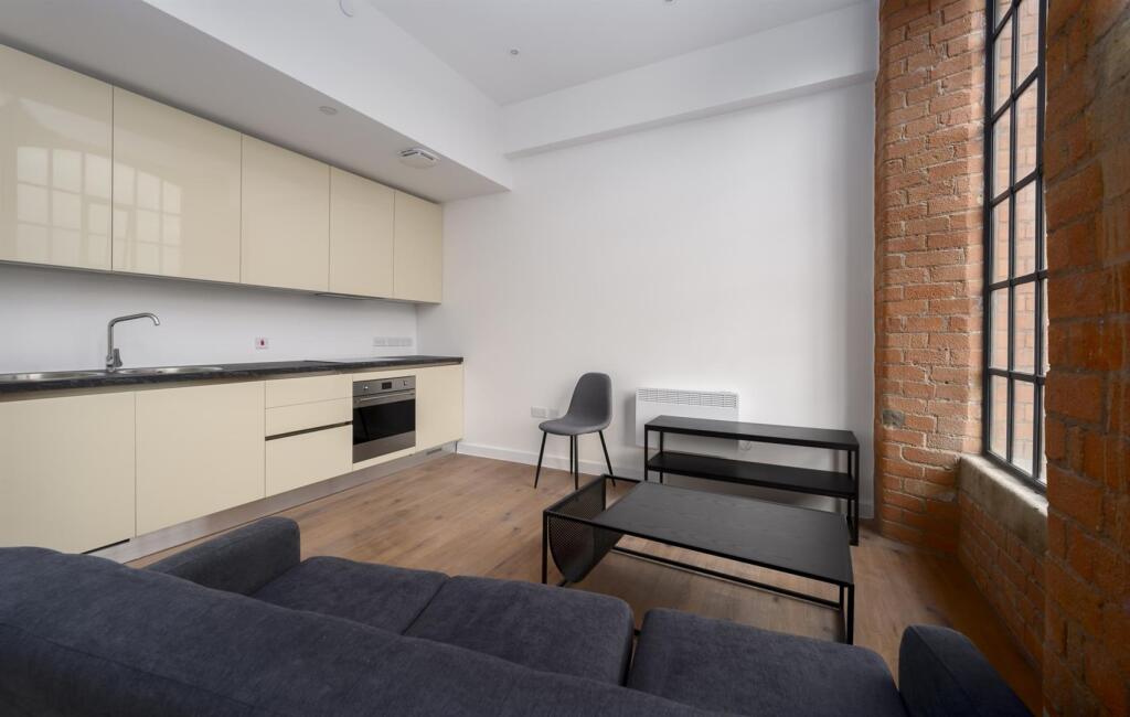 Apartment in Erewash, Sandiacre - View 2