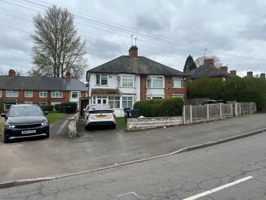 Main image of property: 134 Gipsy Lane, Erdington, Birmingham, B23 7SU