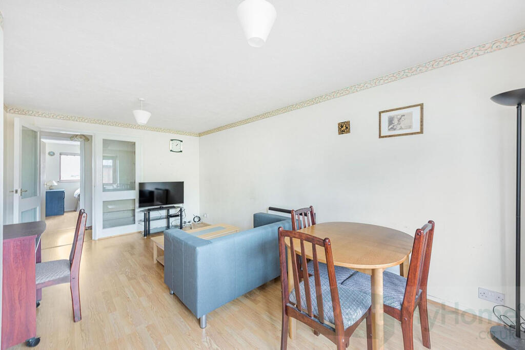 Apartment in London - View 3