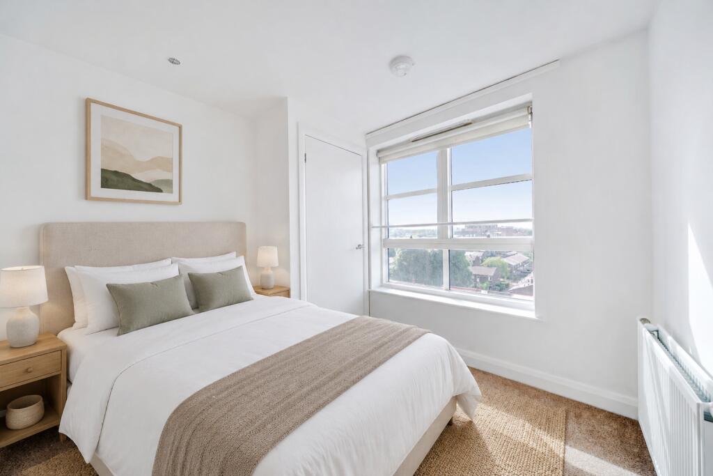 Apartment in London - View 3
