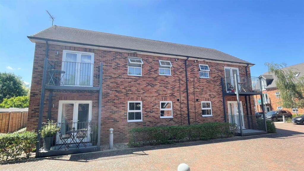 Main image of property: Leckbridge Court, Leighton Buzzard