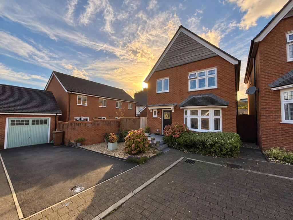 Main image of property: Osprey Drive, Hengoed, CF82