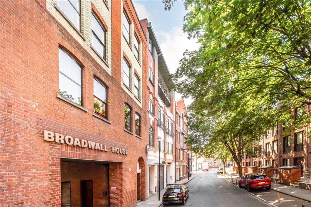 Main image of property: Broadwall, Southwark