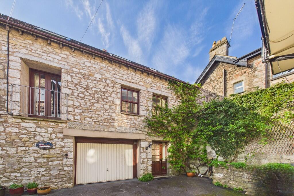 Main image of property: The Coach House, 10 The Promenade, Arnside, Cumbria LA5 0HF