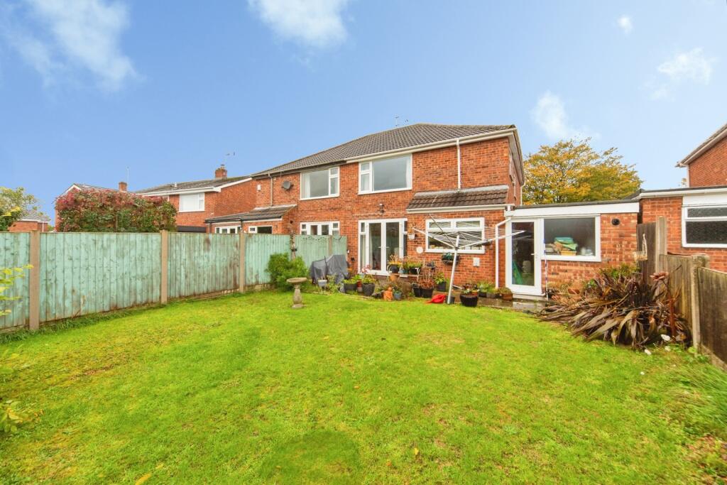 Bettisfield Avenue, Bromborough, Wirral, Merseyside, CH62 photo 2
