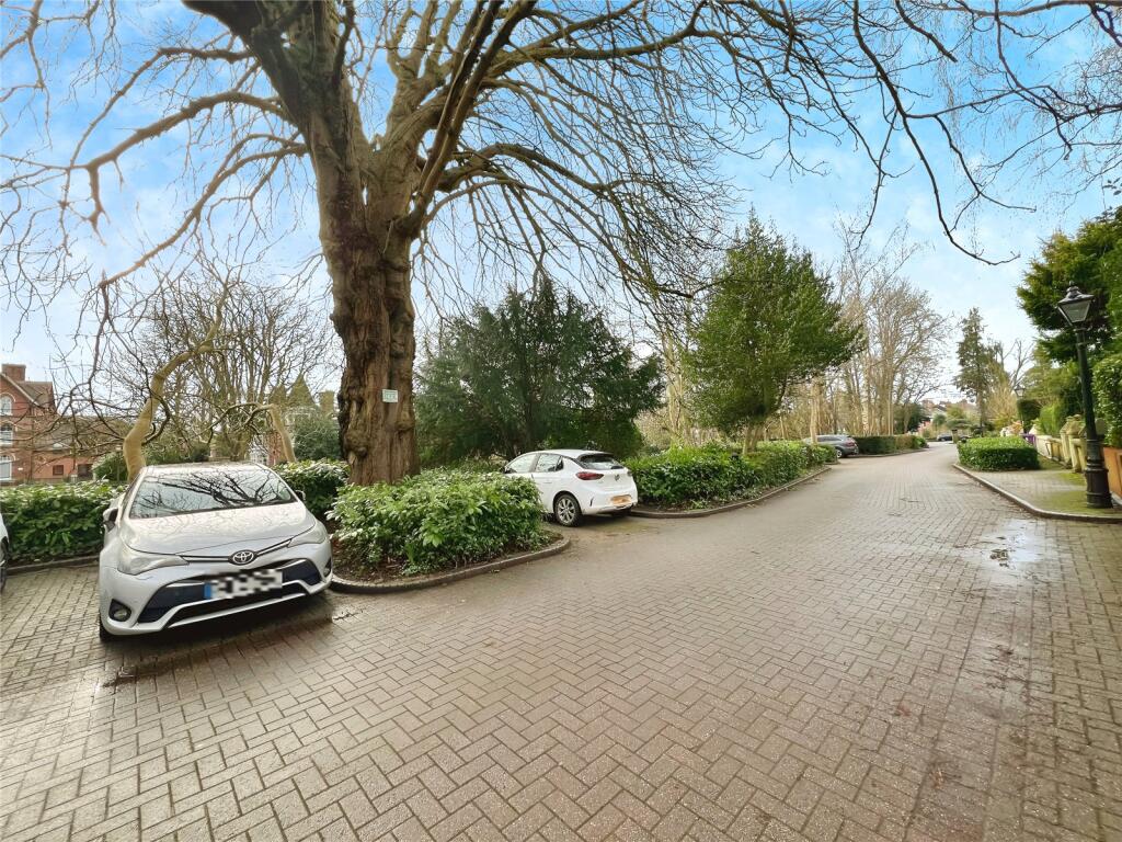 Property photo 8
