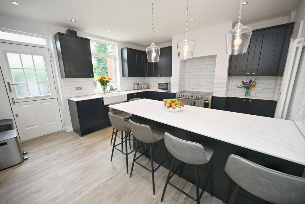 Caxton Street,Barnsley,S70 2LF photo 4