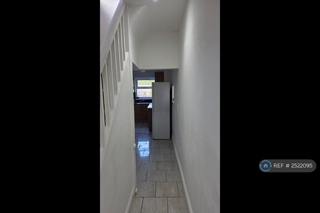 3 bedroom detached house for rent