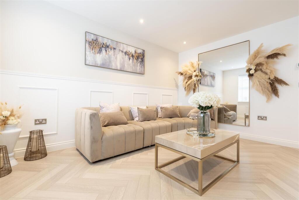 Aspen Avenue, Newcastle Upon Tyne photo 2