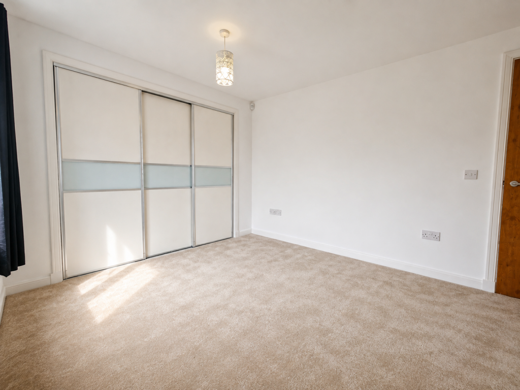Apartment in Glasgow - View 5