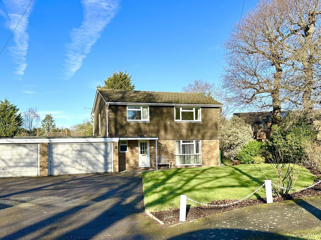 Main image of property: Walters Mead, Ashtead