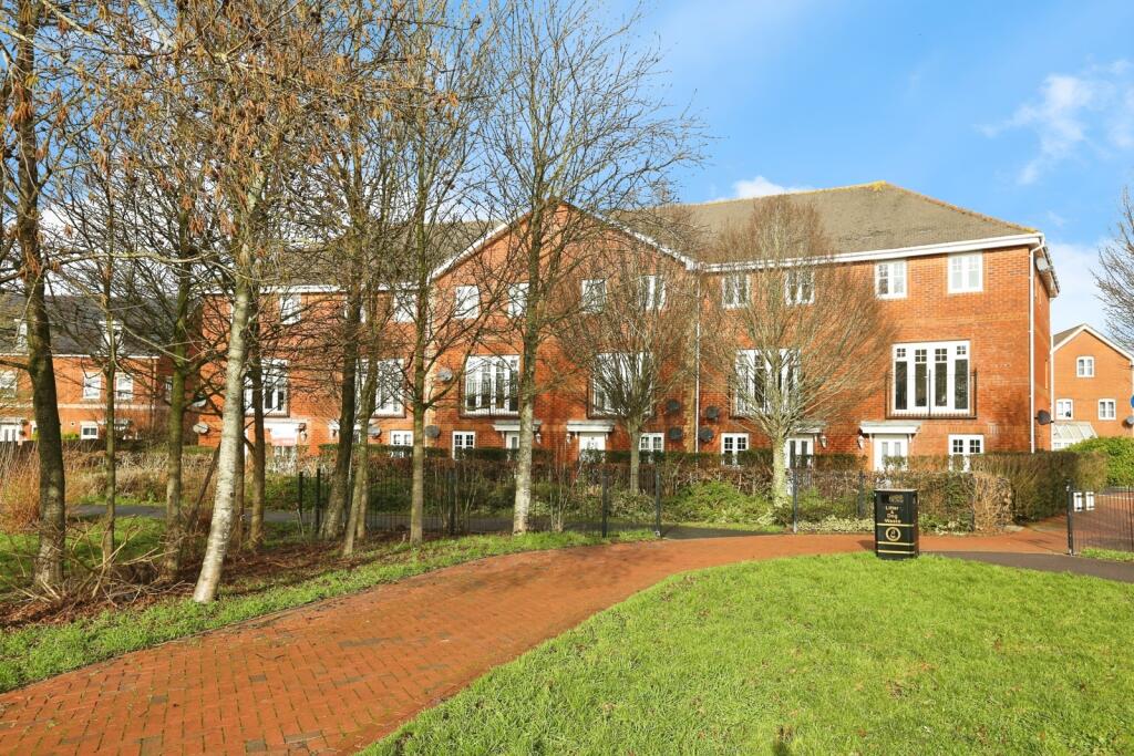 Main image of property: Bright Wire Crescent, Eastleigh, Hampshire, SO50