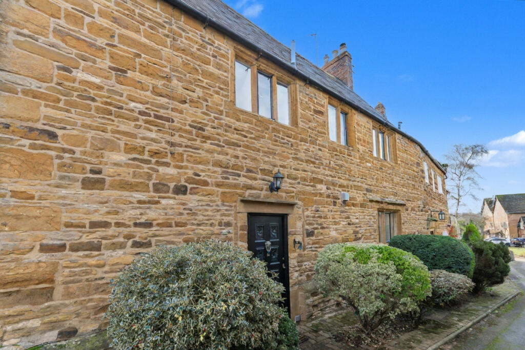 Main image of property: Well Yard House, Kingsthorpe Village, Northampton, NN2 6QX