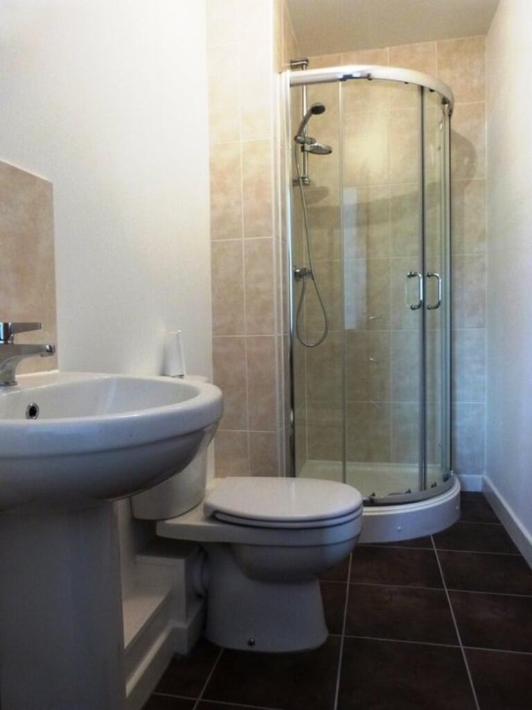 Apartment in Manchester - View 5