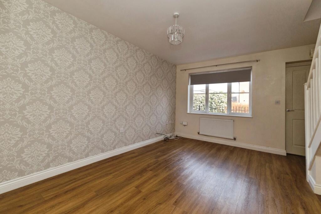Corona Court, Stockton-on-Tees, Durham, TS18 photo 2