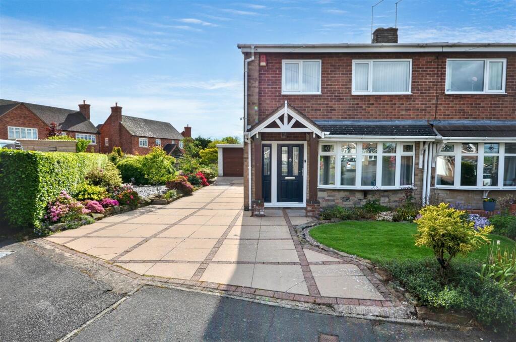 Main image of property: Marcel Close, Hanford