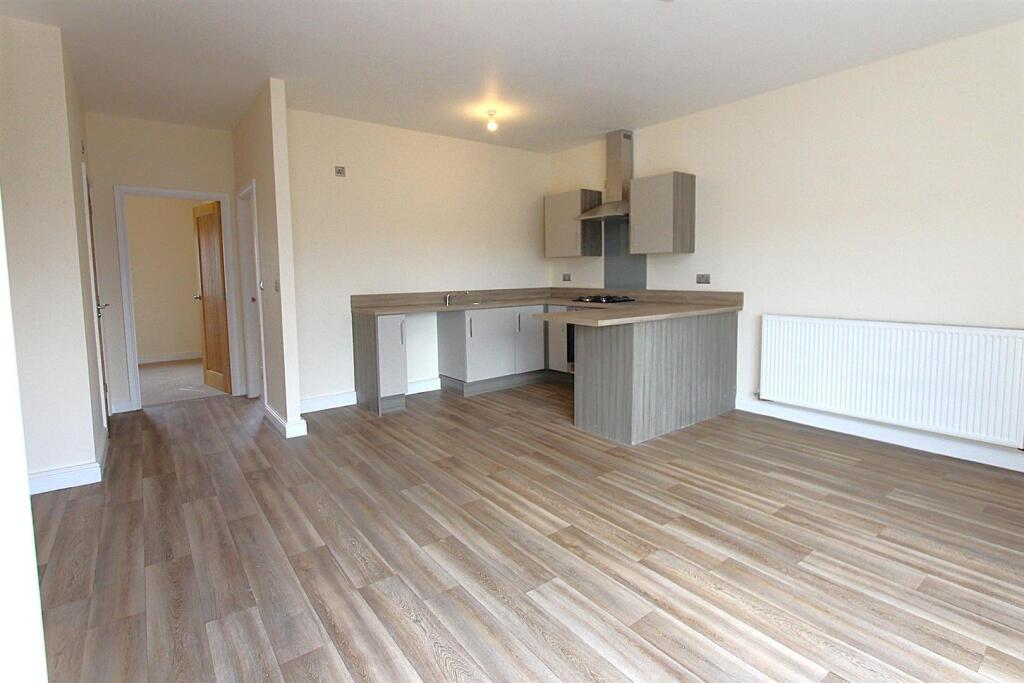 Caledonia, Brierley Hill photo 5