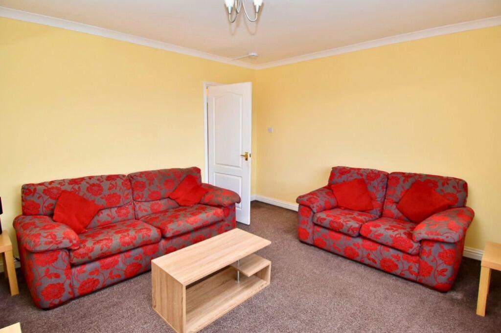 Apartment in Paisley - View 4