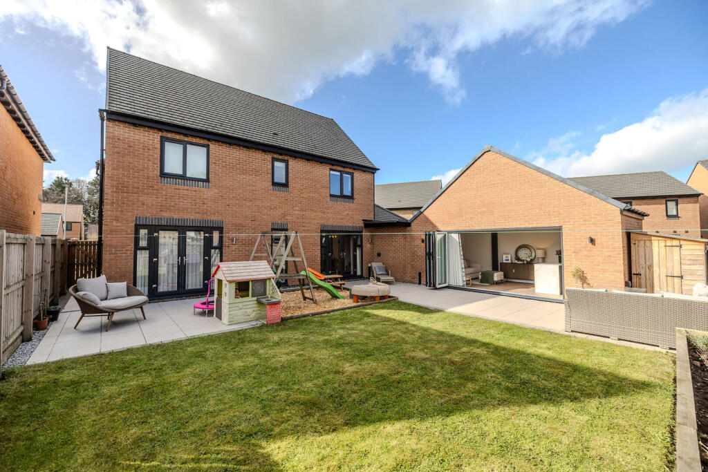 Dalgleish Road, Jameson Manor, Ponteland, Newcastle Upon Tyne photo 2