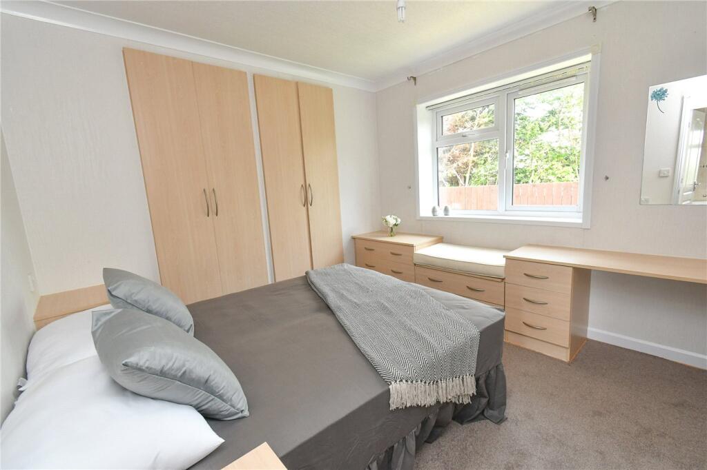 House in Wirral, Liverpool City Region - View 6