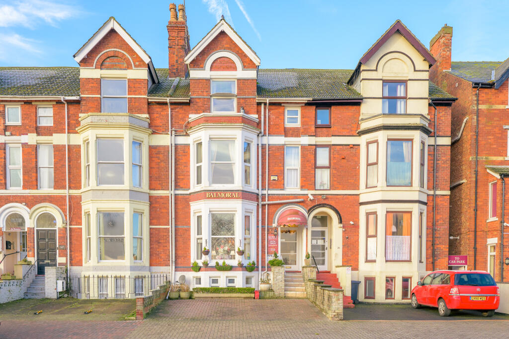 Main image of property: 28 South Parade, Skegness, PE25