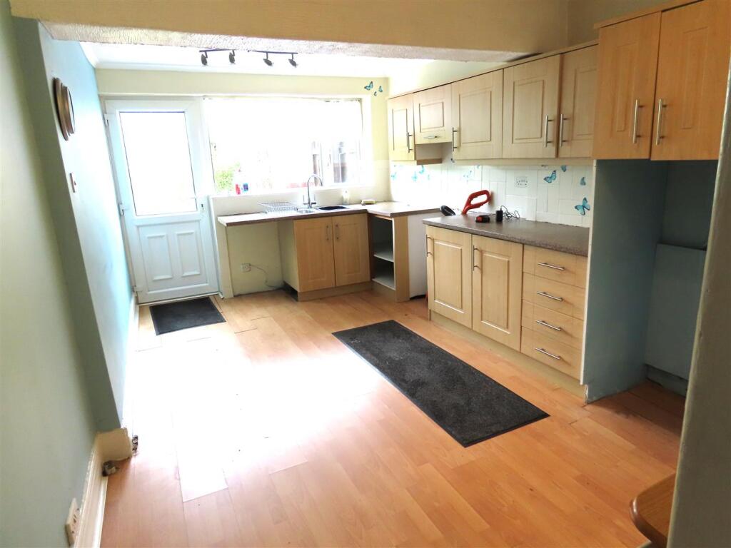 House in Newcastle upon Tyne - View 3