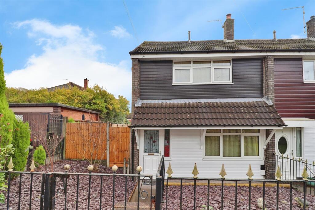 Main image of property: Stonewood Close, Stoke-On-Trent