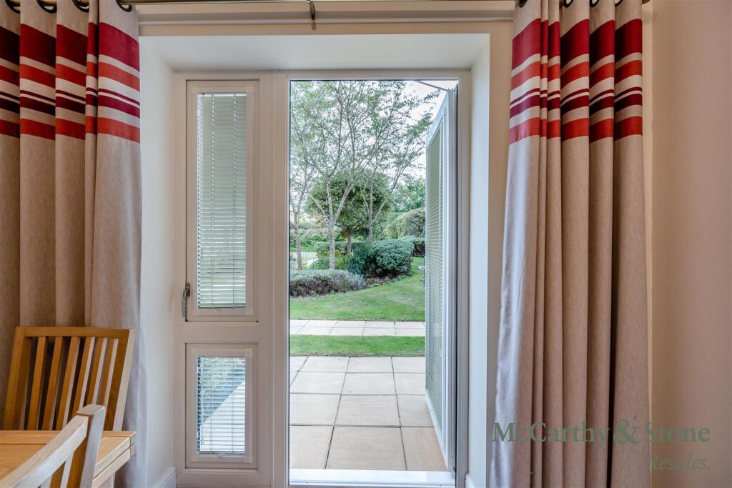Apartment in Nottingham - View 4