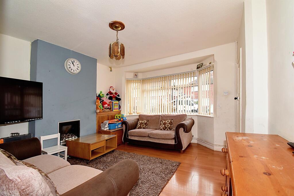 House in Oadby and Wigston, Leicestershire - View 2