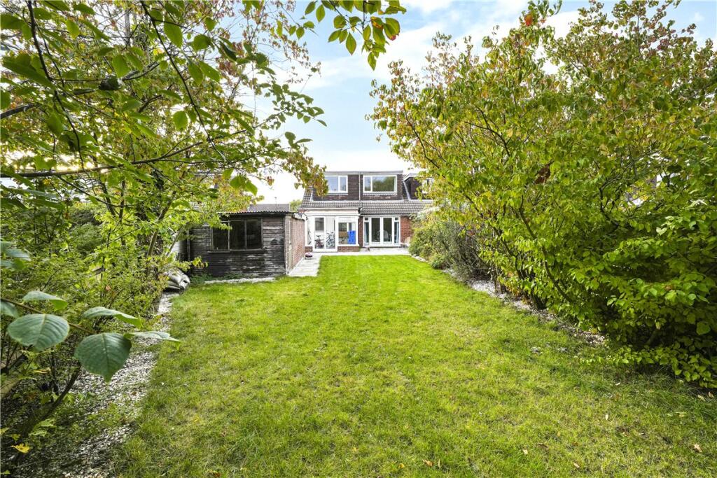 House in York - View 4