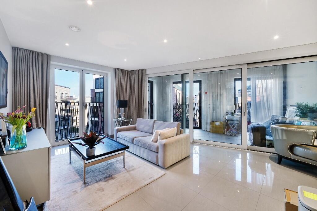 3-bed apartment on St. Georges Circus, London, SE1, £1,099,000