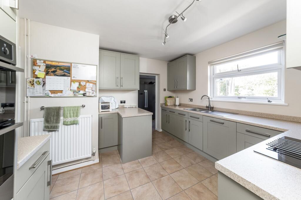 House in Vale of White Horse, Abingdon on Thames - More