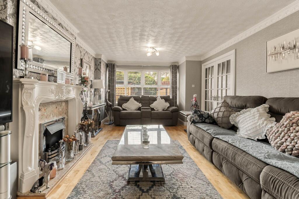 House in Bradford - View 3
