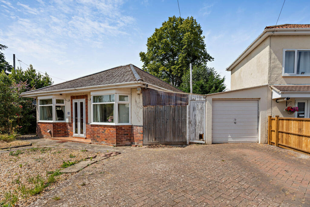 House in Taunton - View 2