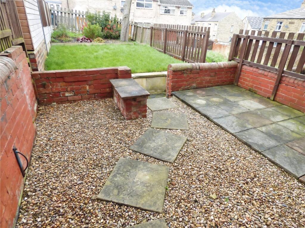 Granville Street, Liversedge, WF15 photo 4