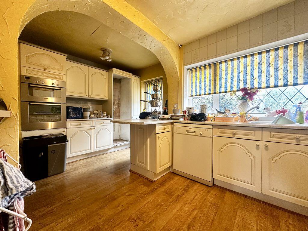House in Walsall, Pheasey - View 4